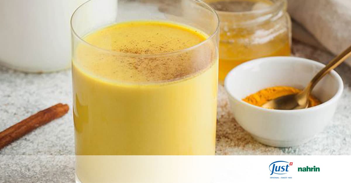 Zázvorové latté s kurkumou
